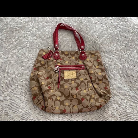 Coach Handbags - Coach Tote